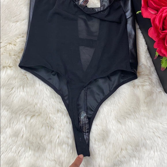 ADANA WET LOOK BODY - Picture 6 of 8